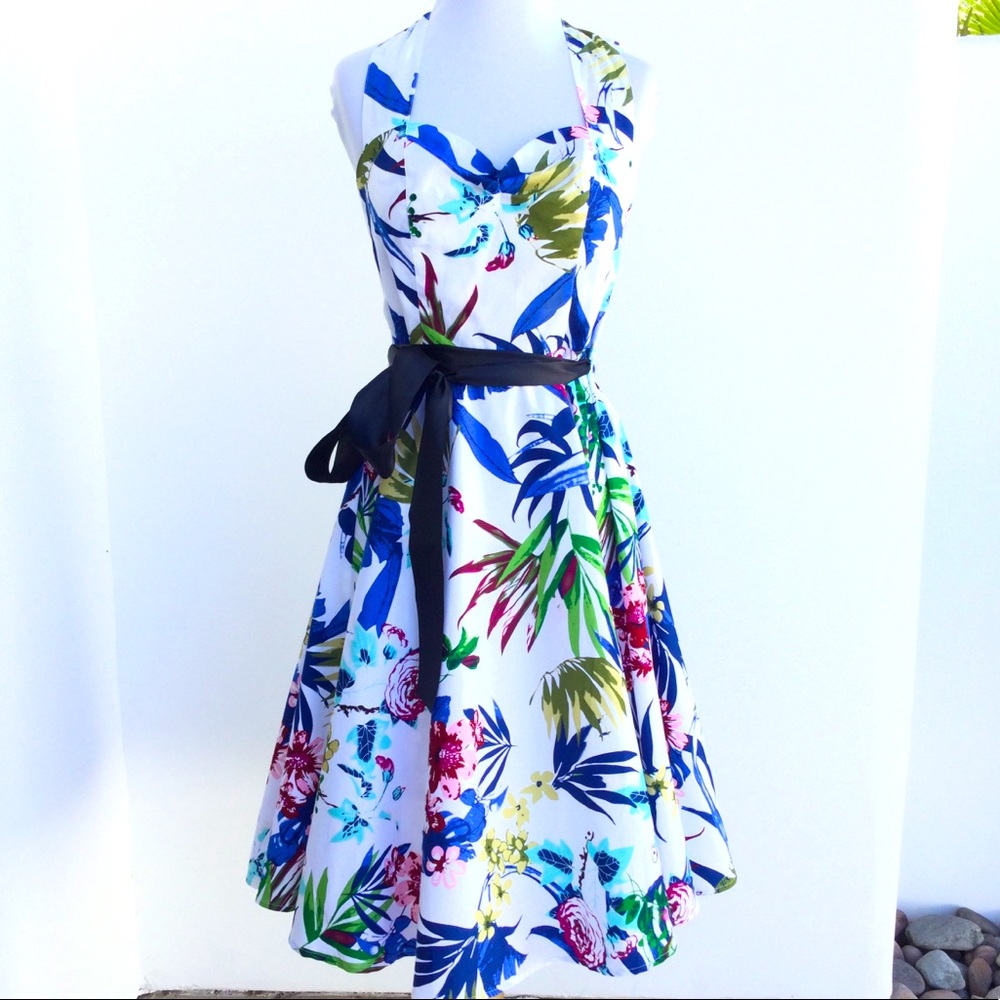 Sweetheart Floral Dress